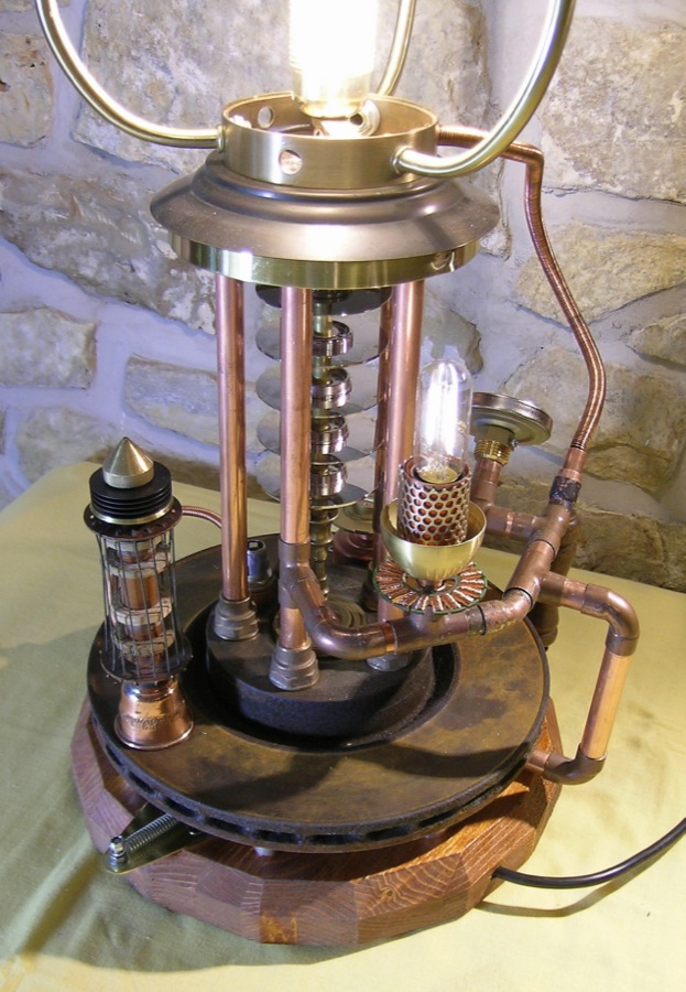 Steampunk Lamp 7_1842_900.jpg